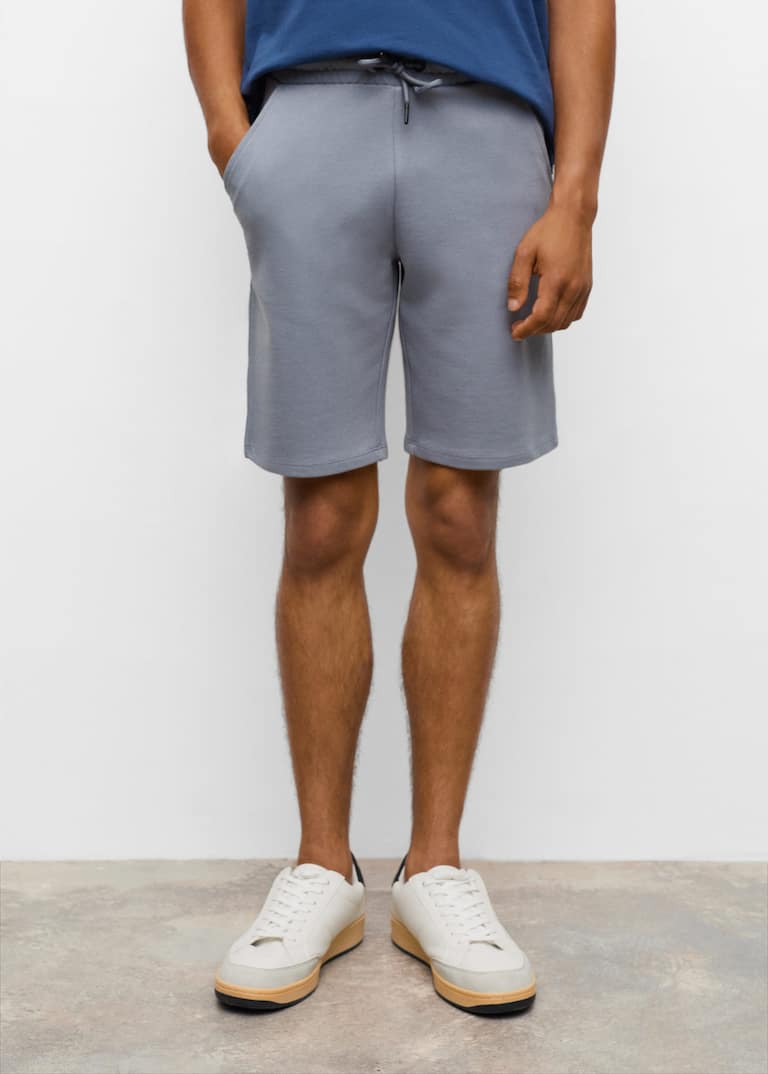 Cotton shorts with elastic waist